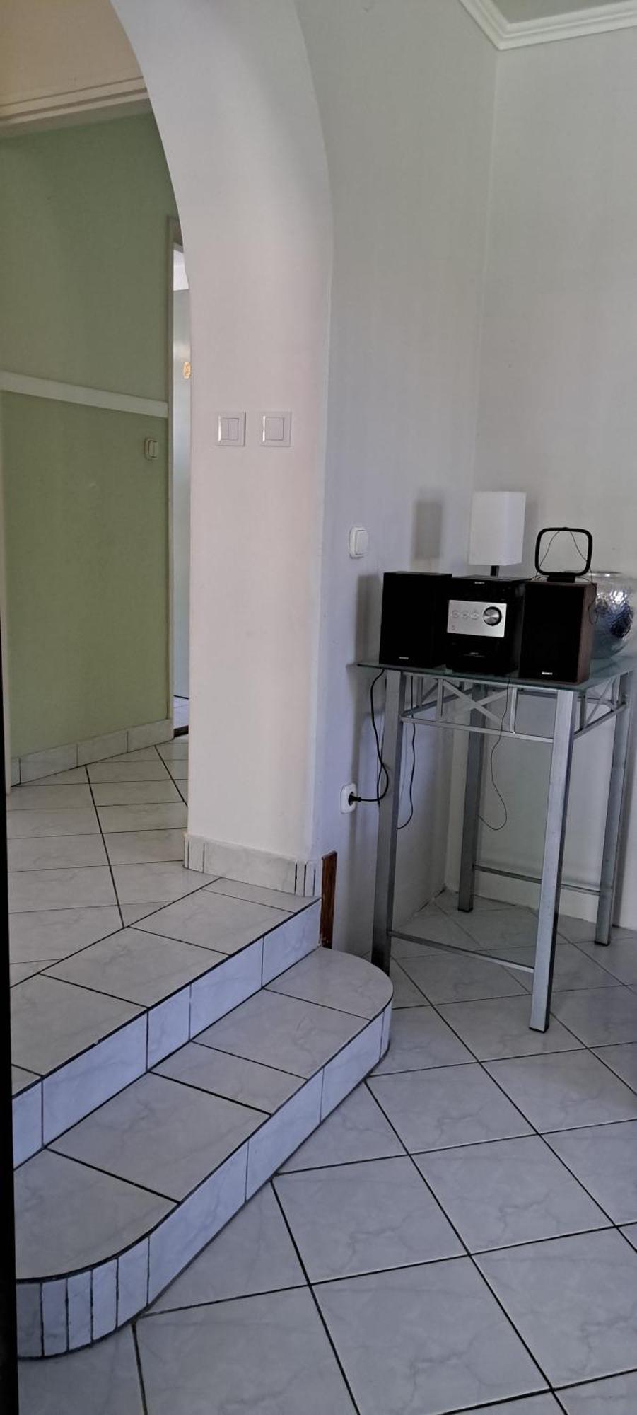 Luca-lak Appartement *